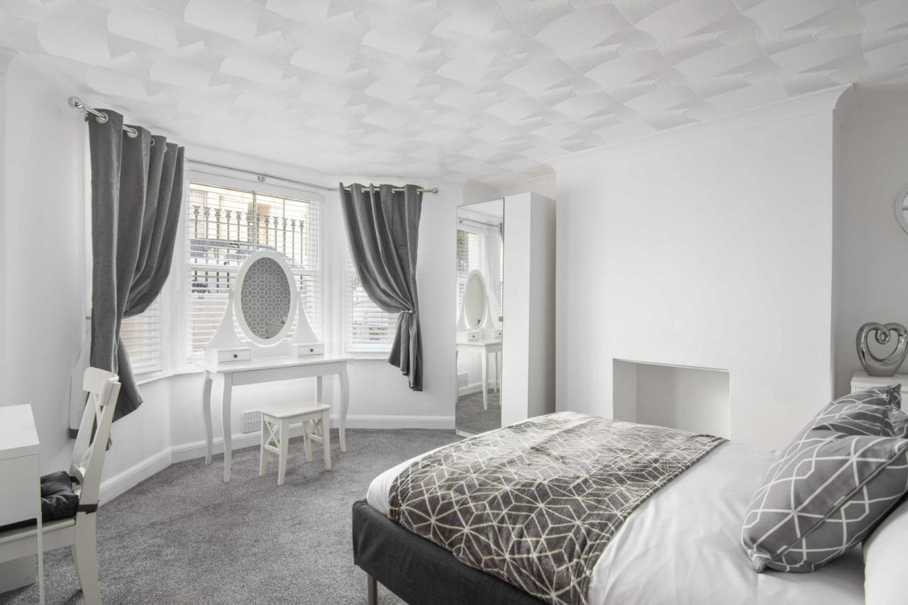 The Roost Group - Stylish Apartments Gravesend Ngoại thất bức ảnh