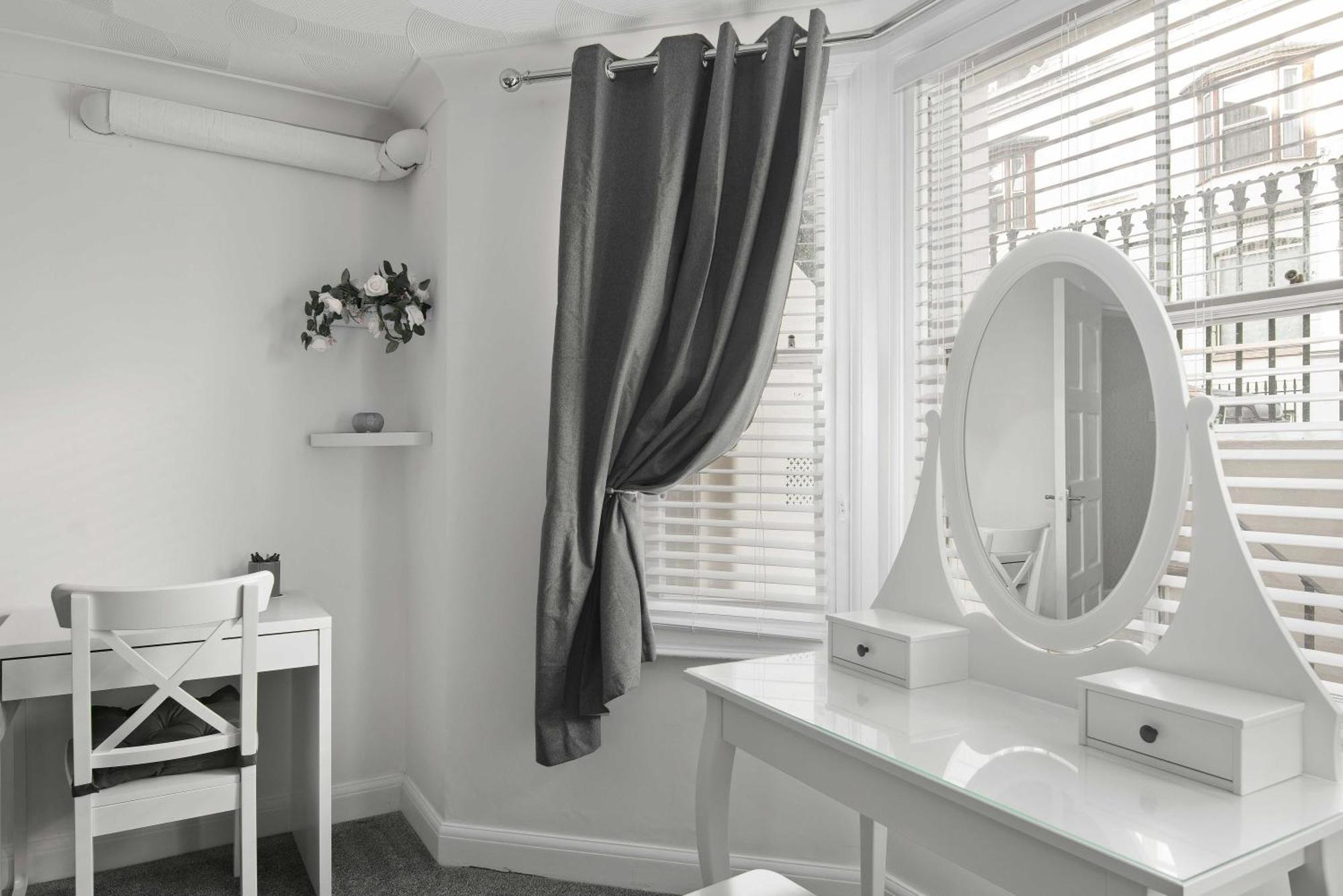 The Roost Group - Stylish Apartments Gravesend Phòng bức ảnh
