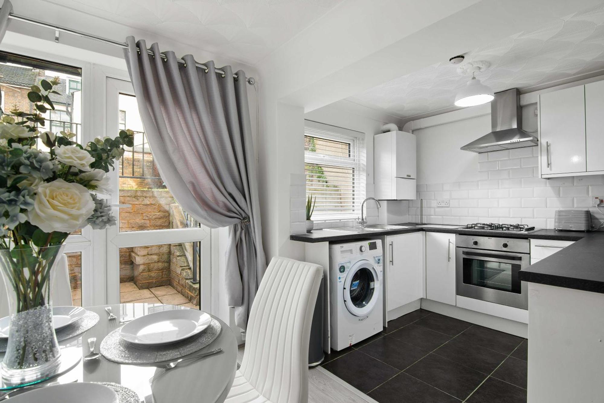 The Roost Group - Stylish Apartments Gravesend Phòng bức ảnh